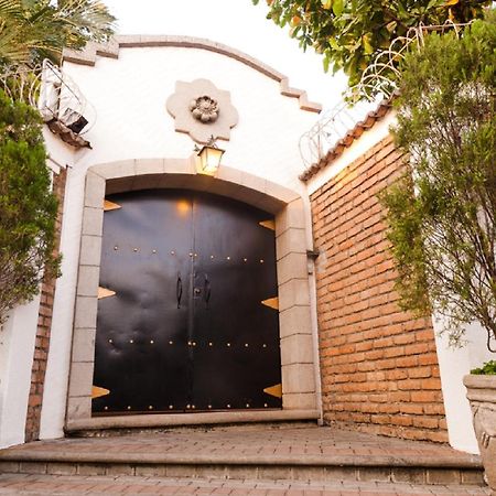Hotel El Almendro Managua Eksteriør billede