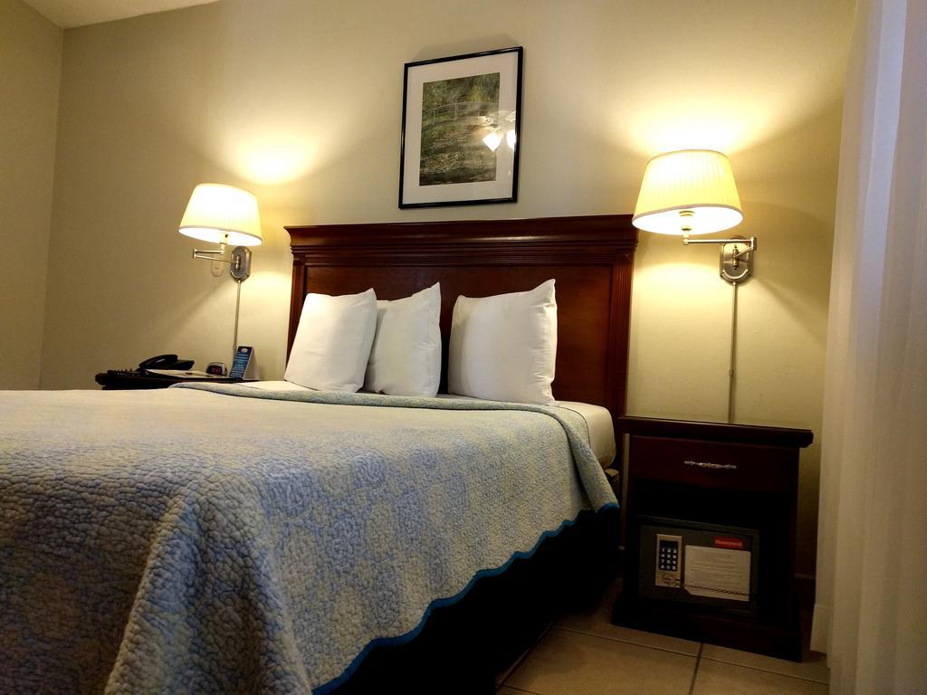 Hotel El Almendro Managua Eksteriør billede