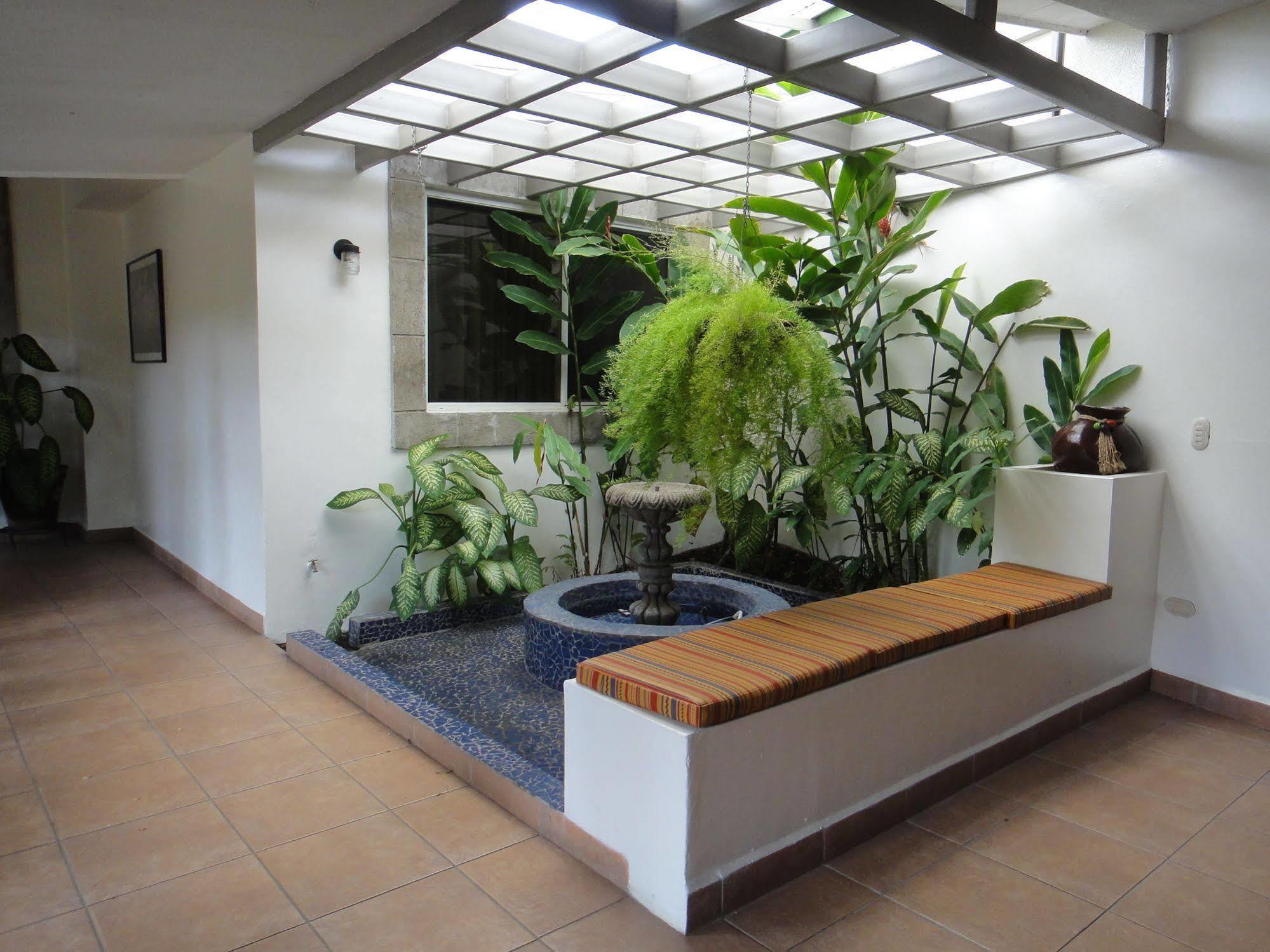 Hotel El Almendro Managua Eksteriør billede